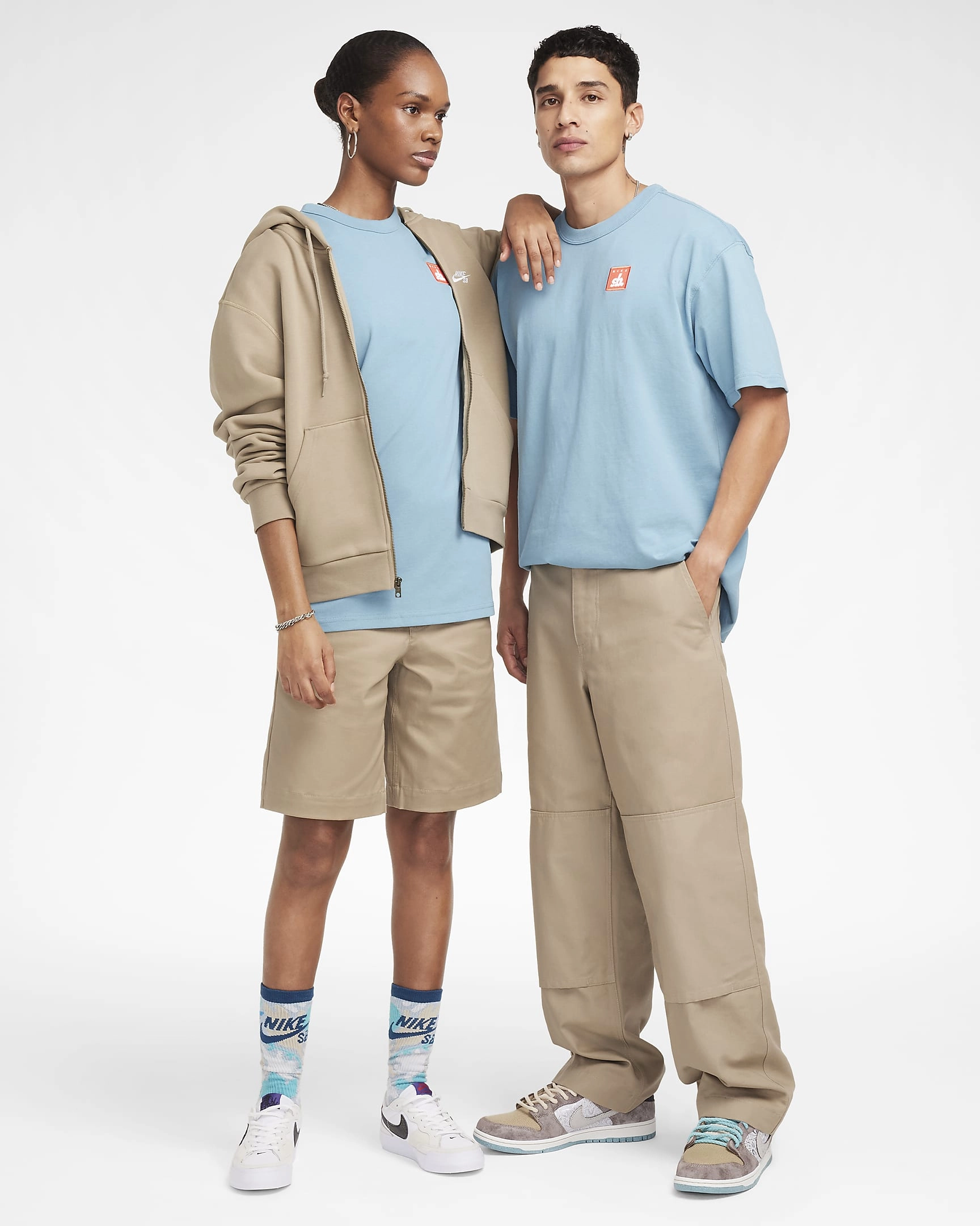 Nike SB Skate T-Shirt: Dein Style, dein Ride. Skateboarding Vibes für die Straße. Einfach Anziehen und Loslegen!